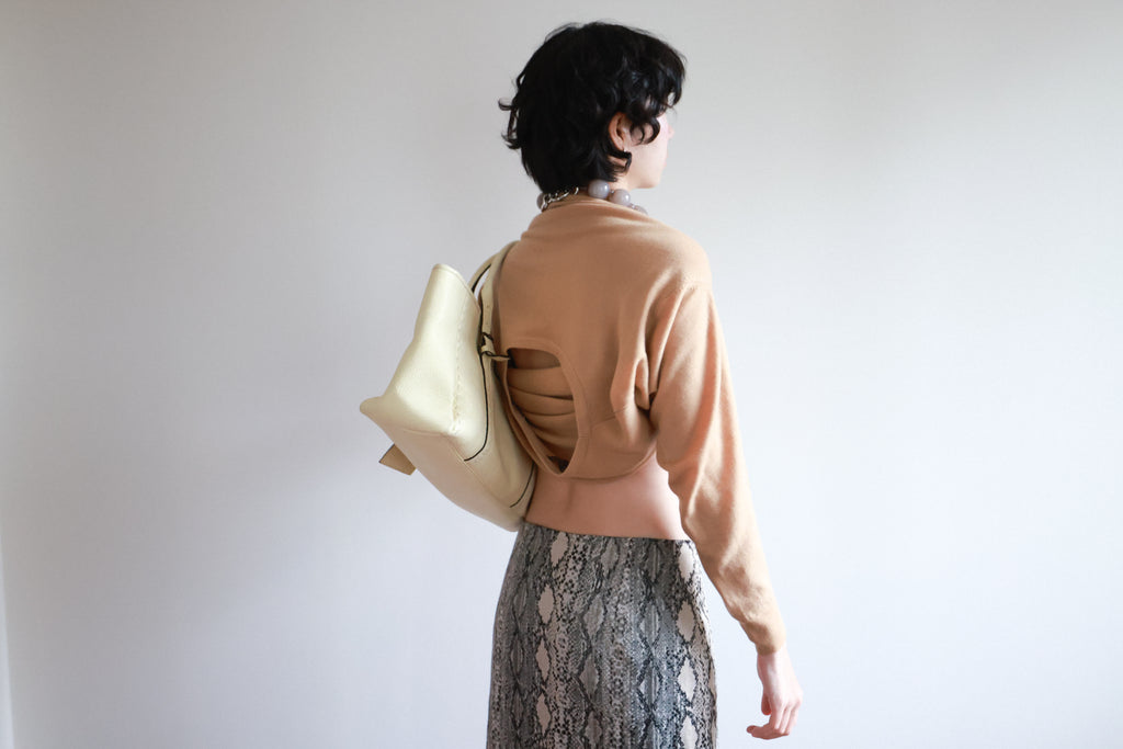 A.D.M.J. White Leather Handbag with Contrasting Ribbon Detail