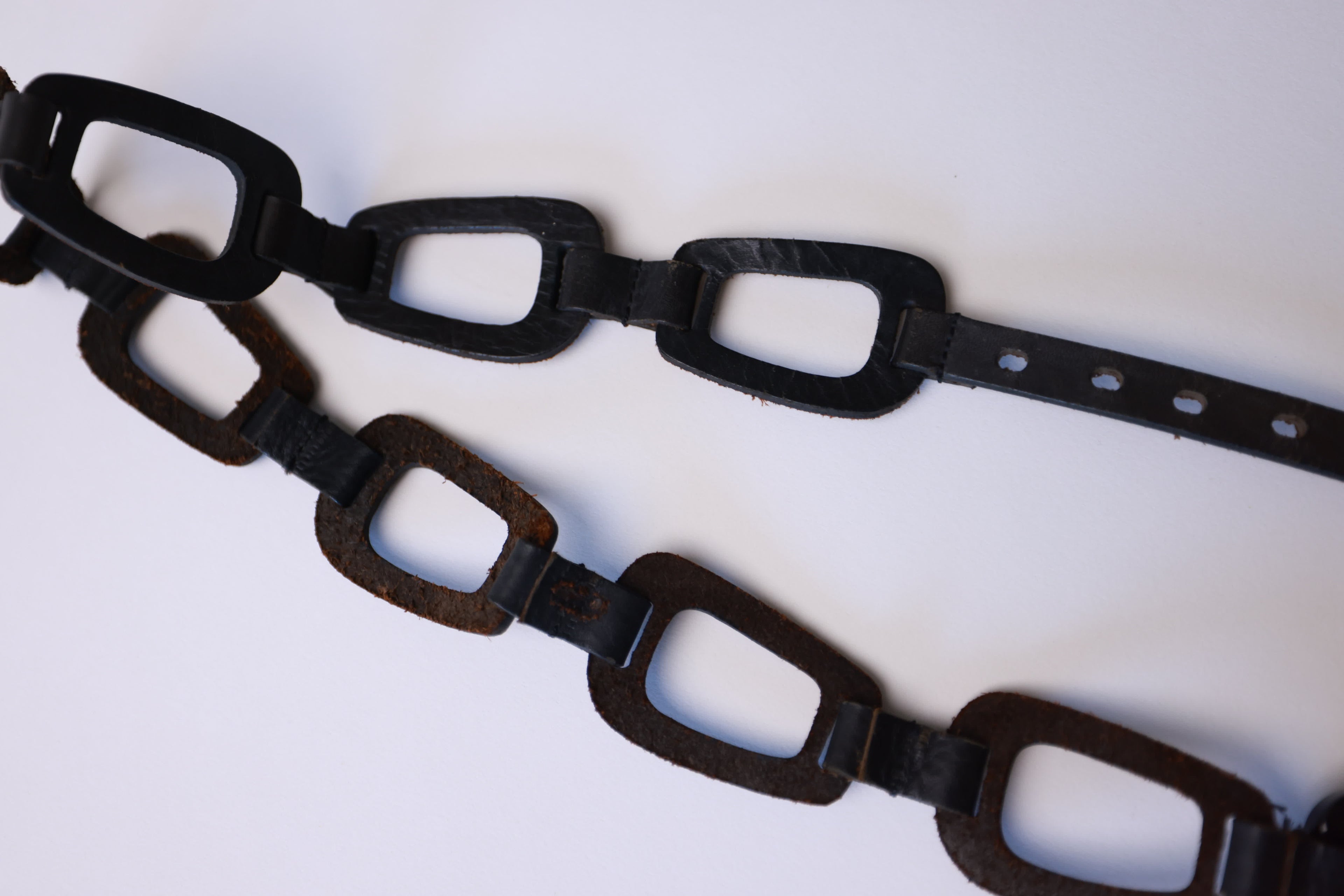 Leather Belt with Round Ring Buckle