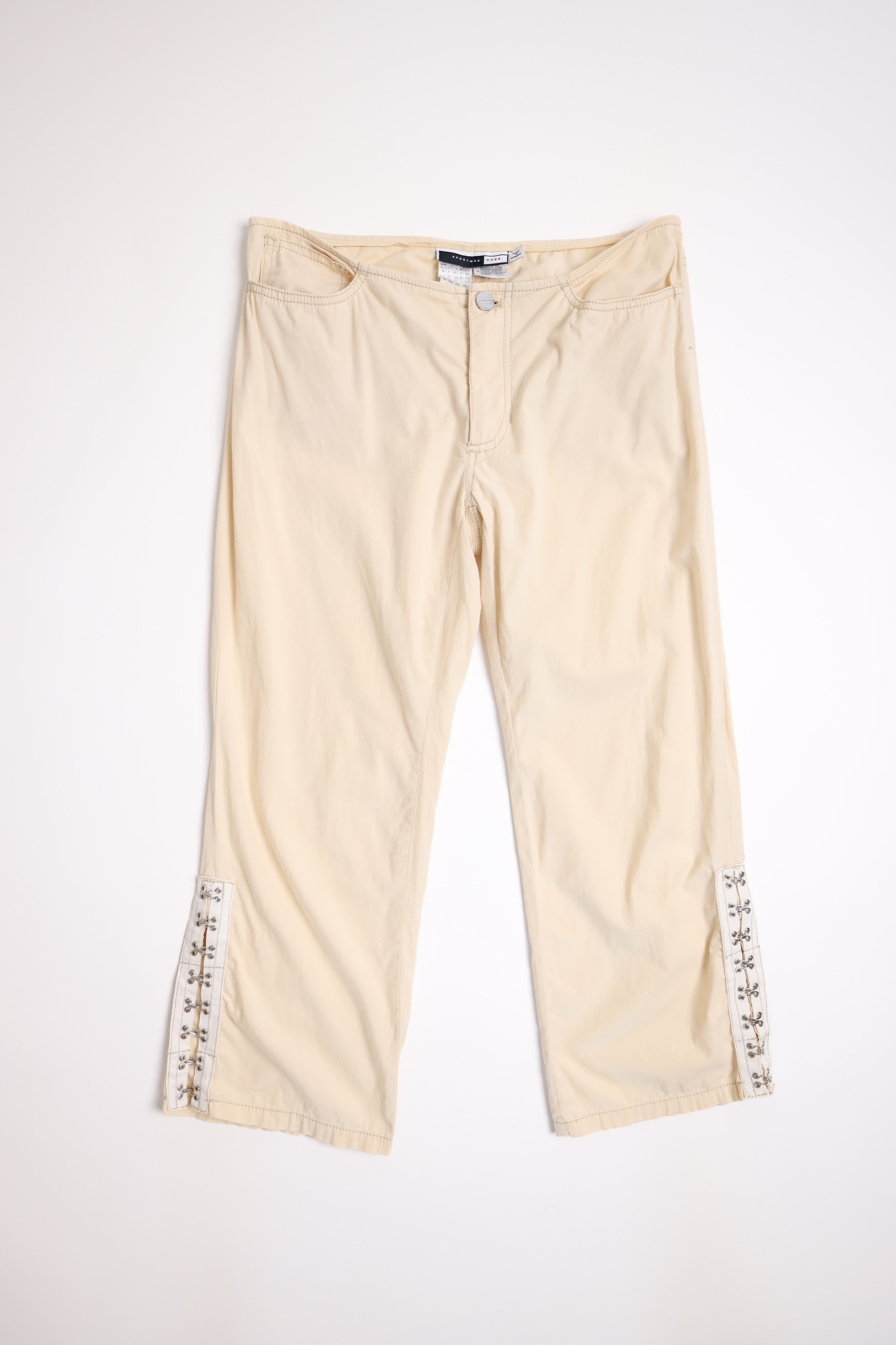 Sportmax Off-White Cropped Pants with Side Button Details
