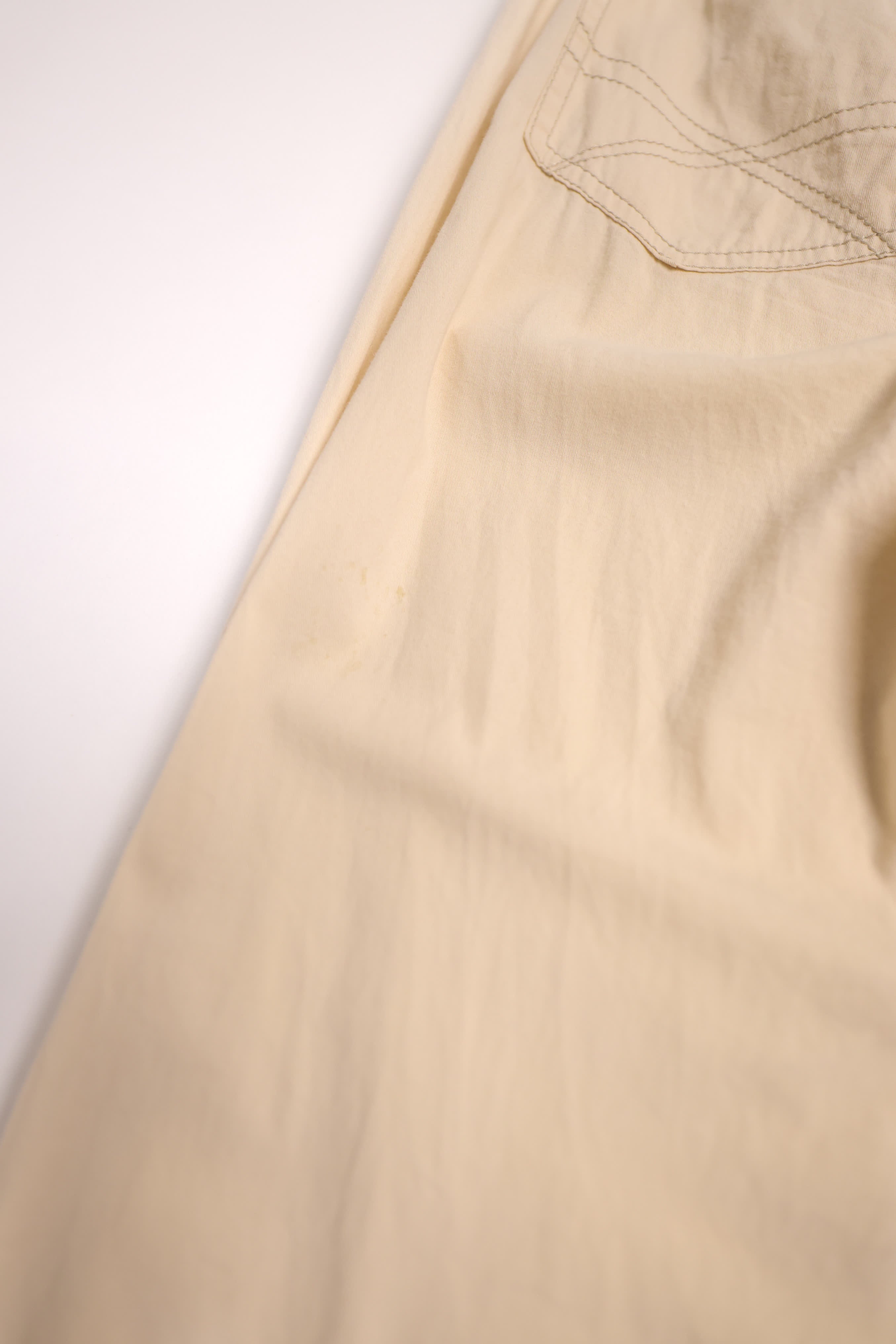 Sportmax Off-White Cropped Pants with Side Button Details