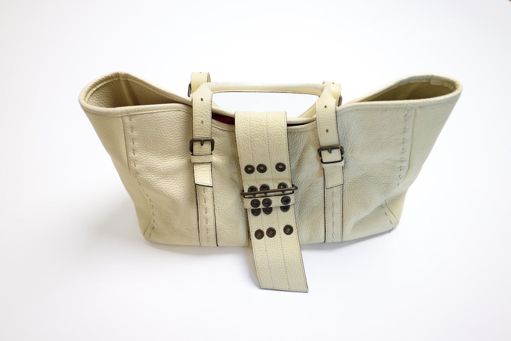 A.D.M.J. White Leather Handbag with Contrasting Ribbon Detail
