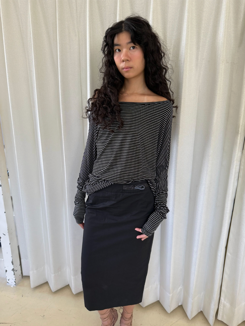 Gucci Black Midi Skirt with Belt