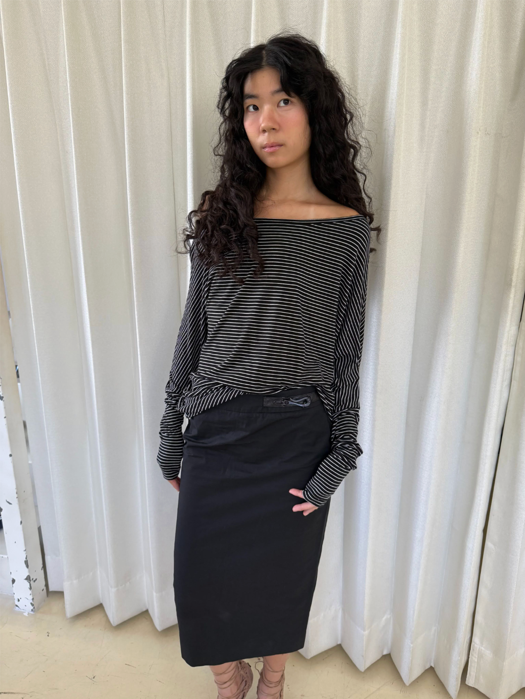 Gucci Black Midi Skirt with Belt