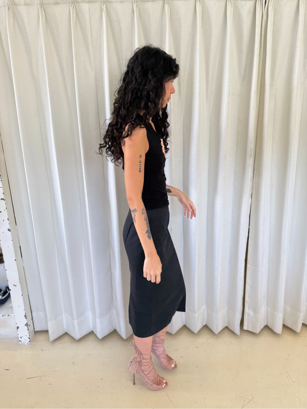 Gucci Black Midi Skirt with Belt