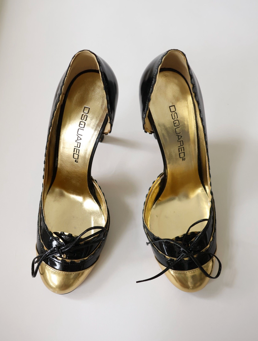 DSquared2 Gold Patent Leather Heels