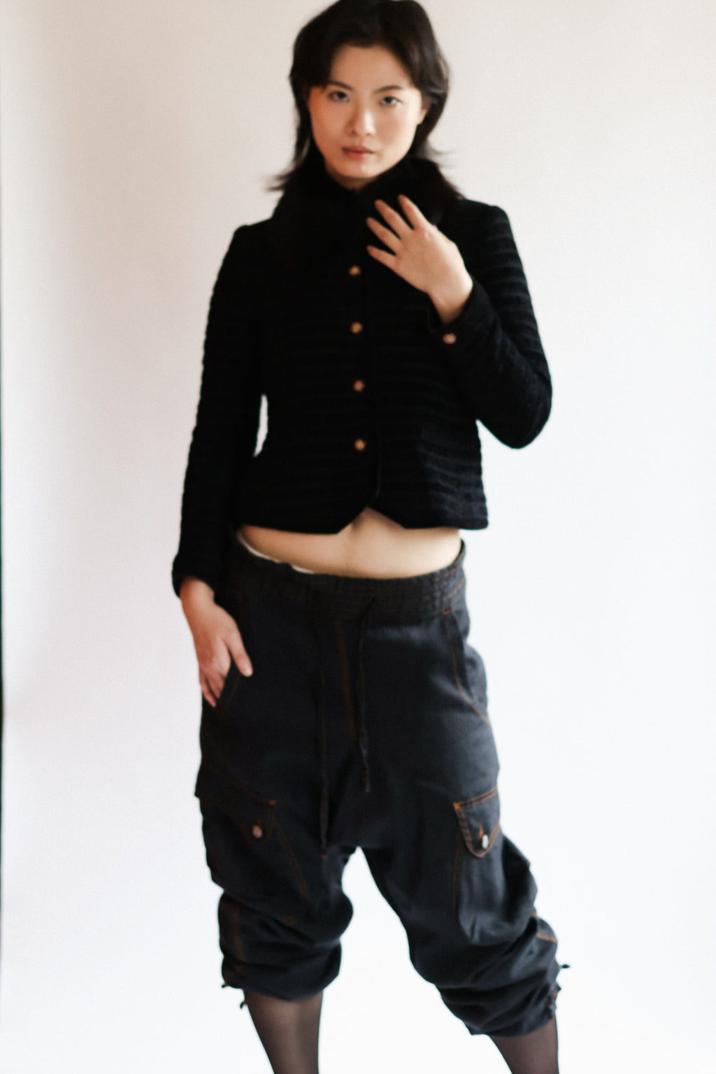 Cropped Jacket with Fur Collar in Black