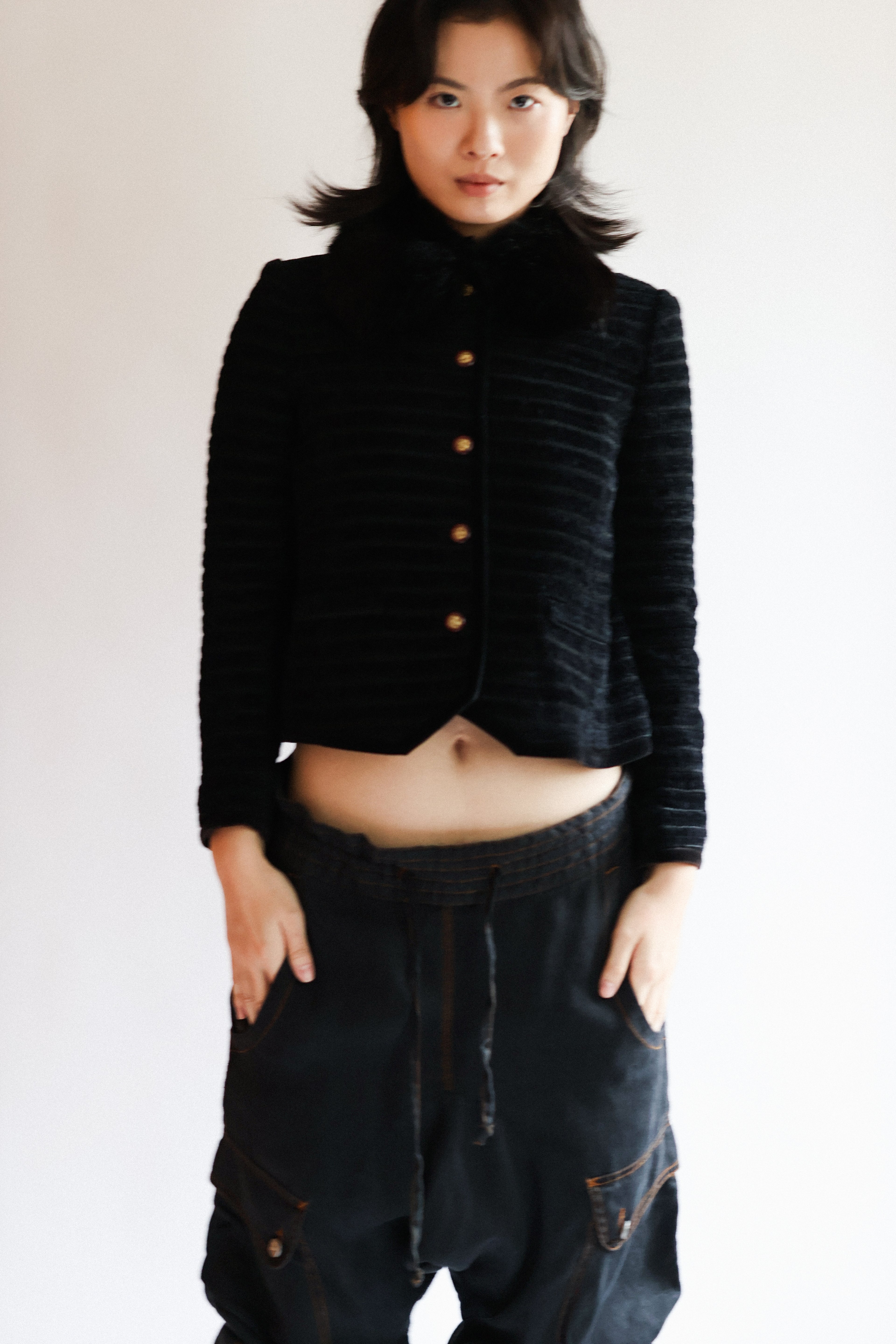 Cropped Jacket with Fur Collar in Black