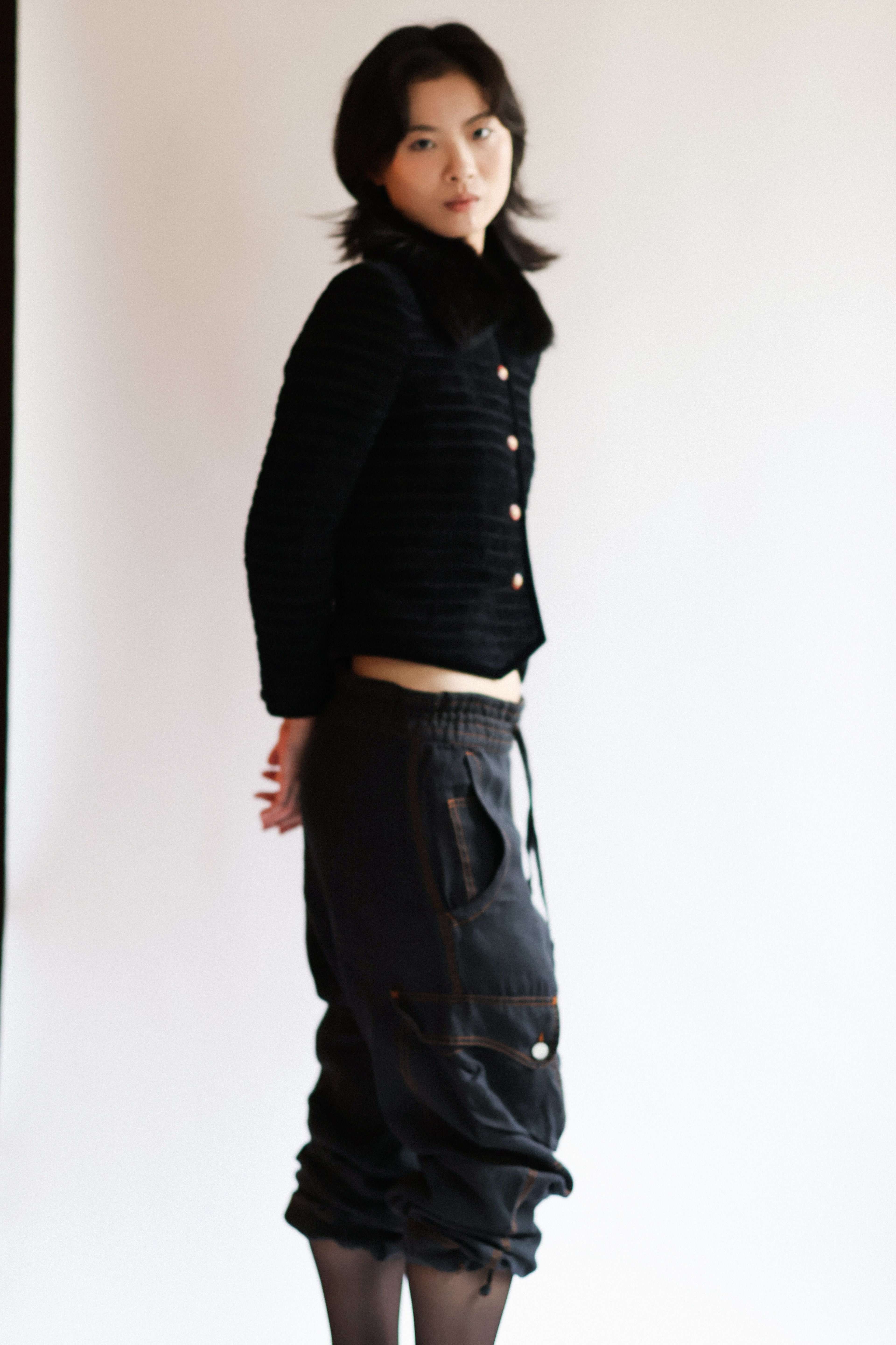Cropped Jacket with Fur Collar in Black