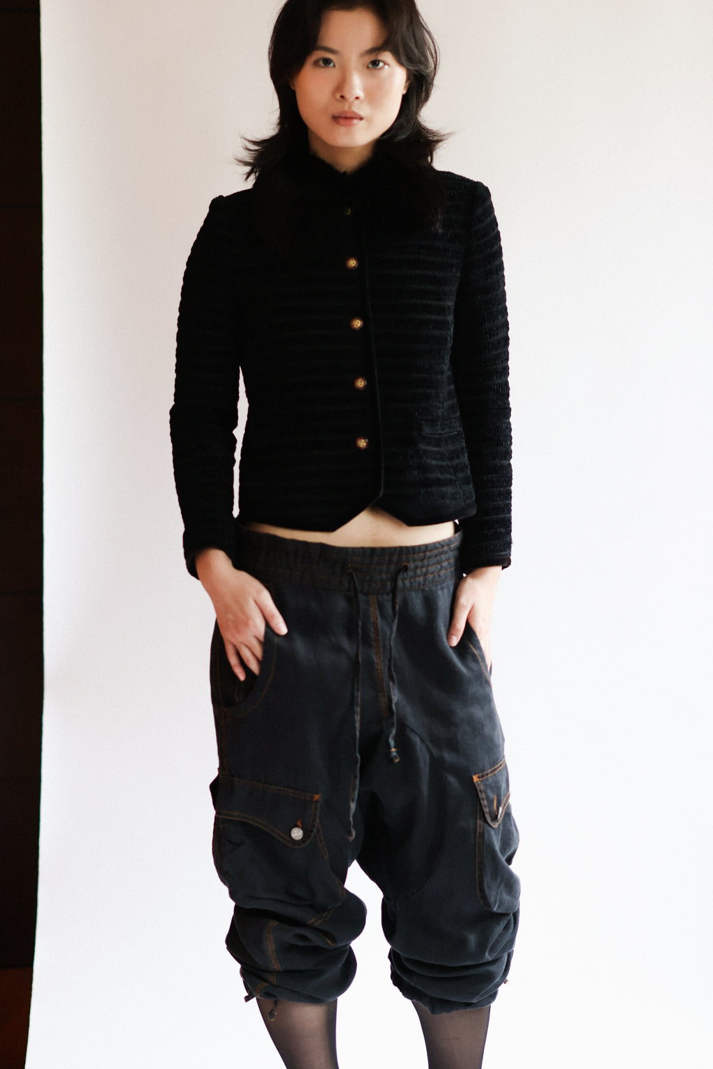 Cropped Jacket with Fur Collar in Black