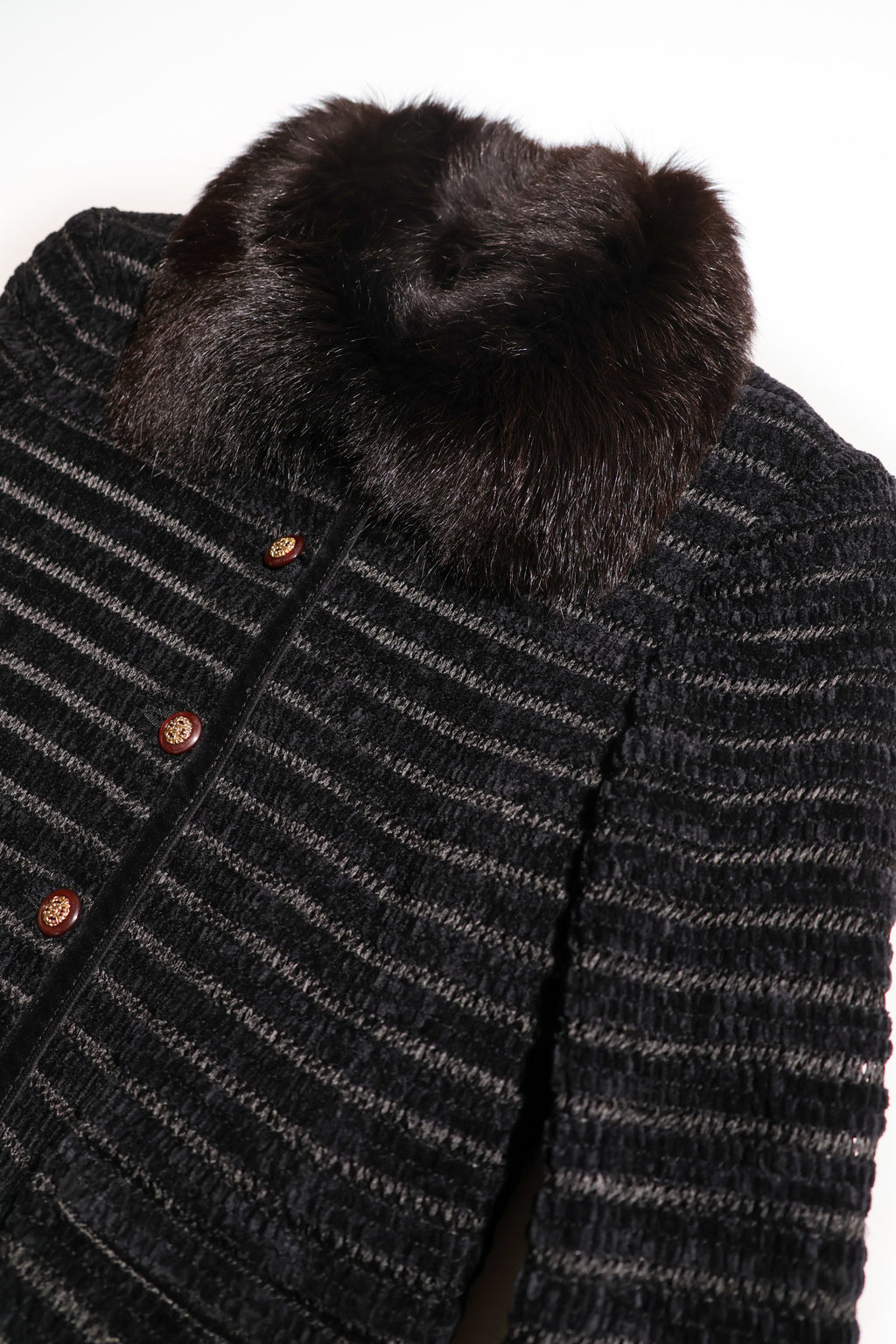 Cropped Jacket with Fur Collar in Black