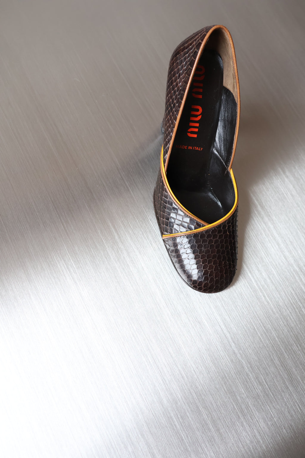 Miu Miu 2000s Collection - Leather Round Head Heel