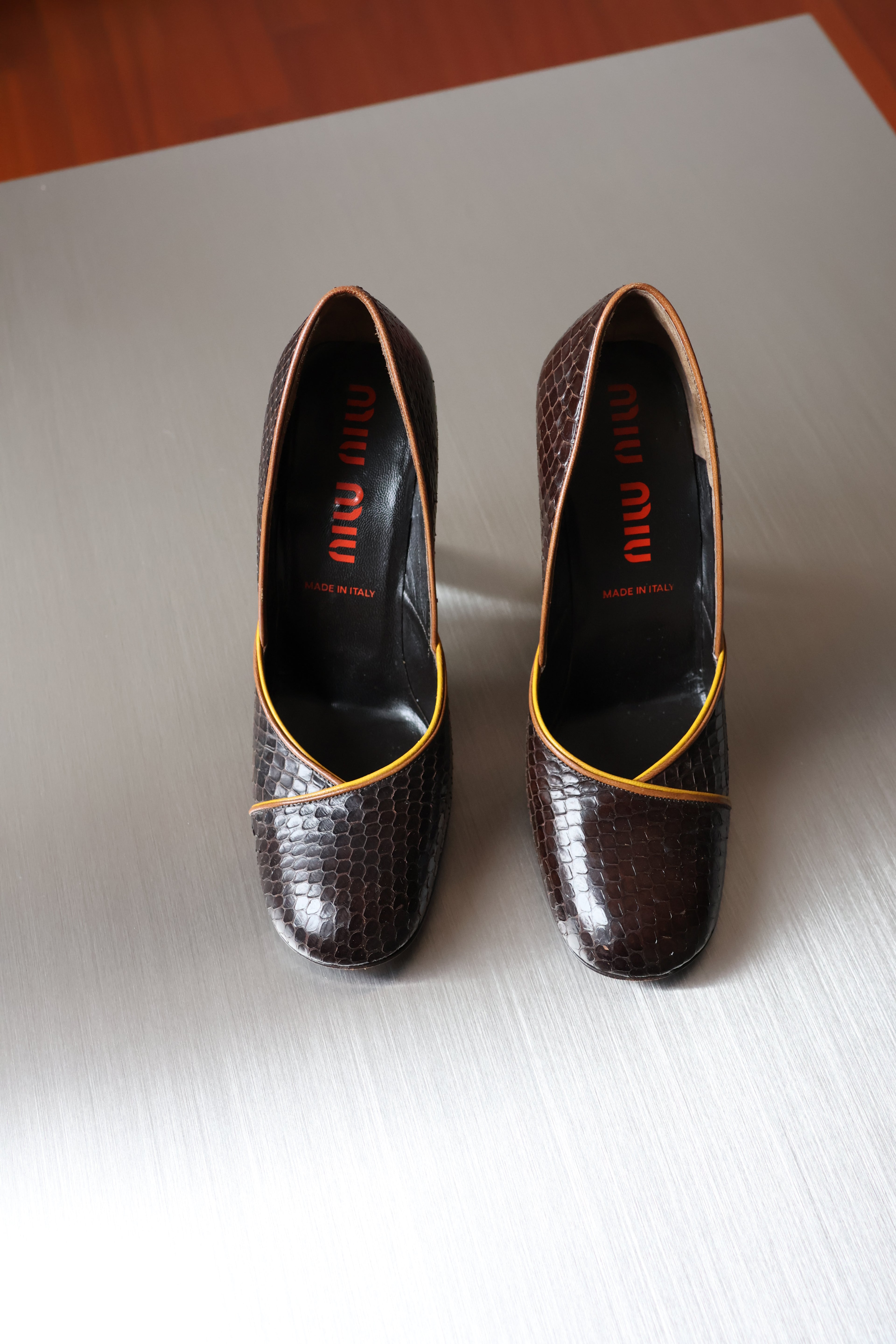 Miu Min Leather Round Head Heel