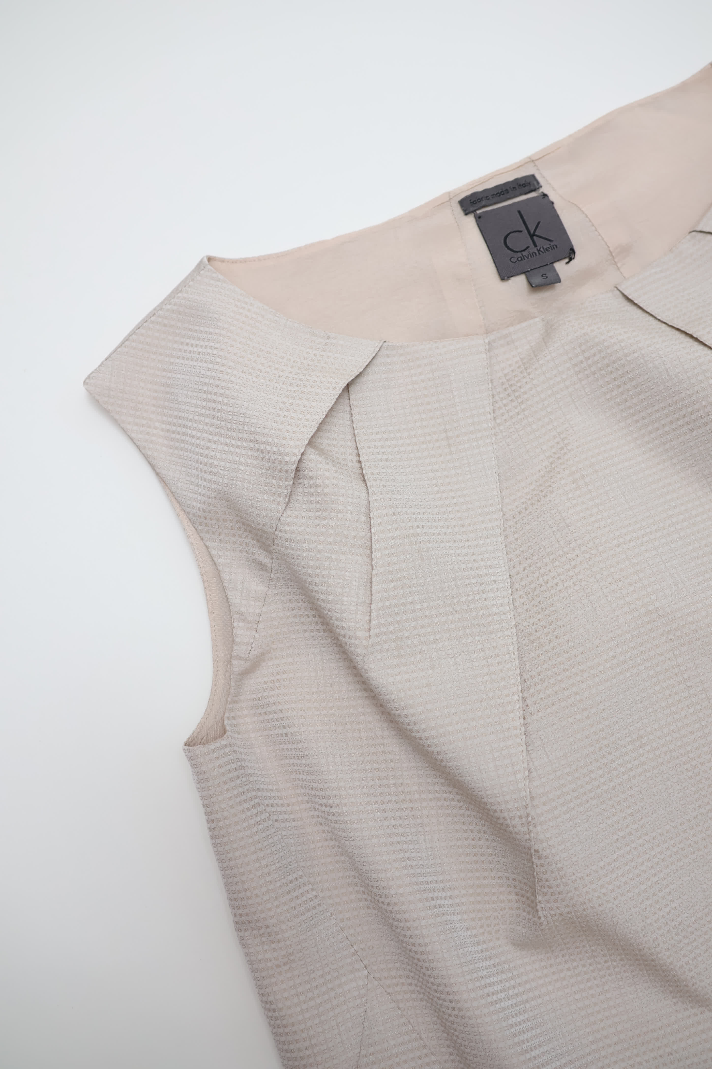 Calvin Klein Minimalist Pocket Sleeveless Top
